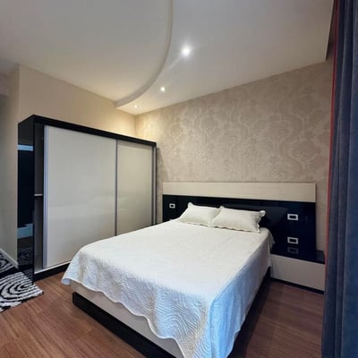 Spacious 90m² apartment for rent in the center of Batumi