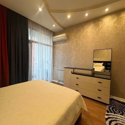 Spacious 90m² apartment for rent in the center of Batumi