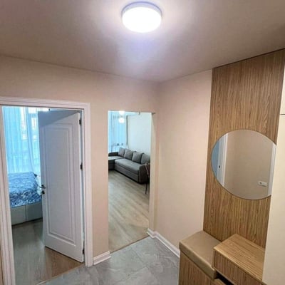 Appartement spacieux (52m²) à louer avec vue sur la mer, Batoumi, Géorgie