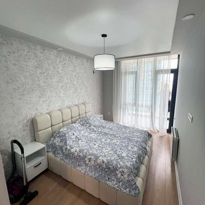 Appartement spacieux (52m²) à louer avec vue sur la mer, Batoumi, Géorgie