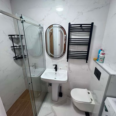 Appartement spacieux (52m²) à louer avec vue sur la mer, Batoumi, Géorgie