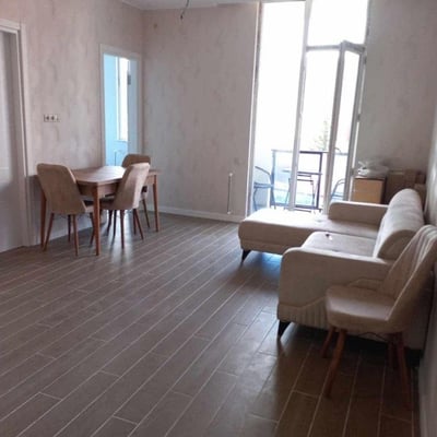 Сдаётся в аренду квартира (60м²) с панорамным видом на горы и город, Батуми, Грузия