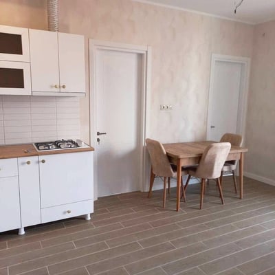 Сдаётся в аренду квартира (60м²) с панорамным видом на горы и город, Батуми, Грузия