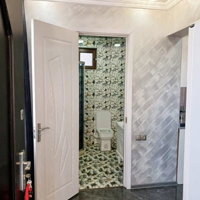 Сдаётся в аренду меблированная квартира (60м²) в частном доме, Батуми, Грузия