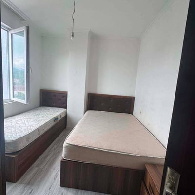 Сдаётся в аренду просторная и меблированная квартира (70м²) в Батуми, Грузия