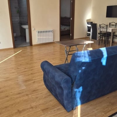 Аренда комфортной меблированной квартиры 68 м², близко к морю, Батуми, Грузия