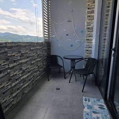 Location d'appartement moderne et meublé de 50 m², Batoumi, Géorgie