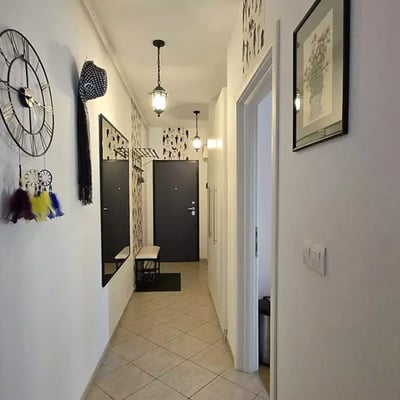 Location longue durée d’un appartement de 2 pièces, 75 m², à Bucarest, Roumanie