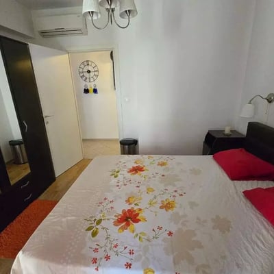 Location longue durée d’un appartement de 2 pièces, 75 m², à Bucarest, Roumanie