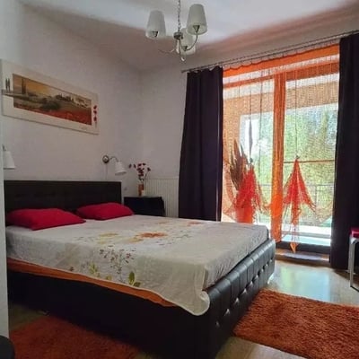 Location longue durée d’un appartement de 2 pièces, 75 m², à Bucarest, Roumanie