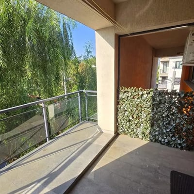 Location longue durée d’un appartement de 2 pièces, 75 m², à Bucarest, Roumanie