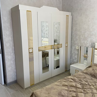 Alquiler de un apartamento totalmente nuevo de 2 habitaciones, 58 m², cerca del mar, Batumi, Georgia