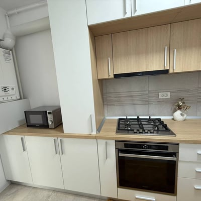 Location d’un nouvel appartement meublé de 1 pièce, Bucarest ,Secteur 6, Roumanie