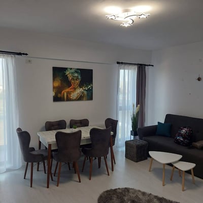 Miete einer möblierten 2-Zimmer-Wohnung, Bukarest, Sektor 6, Rumänien