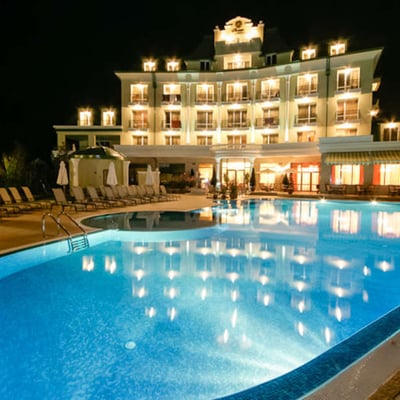 Аренда светлого 2-комнатного апартамента в районе Св. Константин и Елена, Варна, Болгария