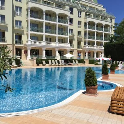 Аренда светлого 2-комнатного апартамента в районе Св. Константин и Елена, Варна, Болгария