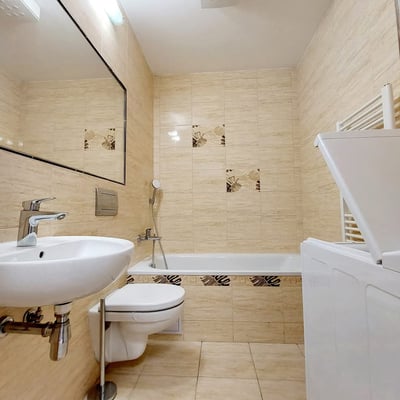 Compact, furnished studio apartment for rent, 25 m², Stare Mesto, Bratislava, Slovakia