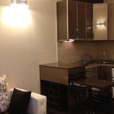 Appartement compact et meublé à louer, Batoumi, Géorgie