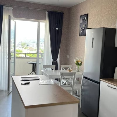 Аренда просторной квартиры 78м², Батуми, Грузия