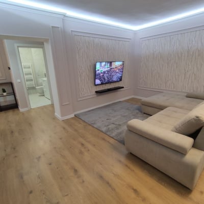 Miete einer geräumigen, möblierten 3-Zimmer-Wohnung, 83 m², Vorort von Bukarest (Pipera), Rumänien