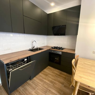 Appartement moderne de 70 m² à louer dans le centre de Batumi, Géorgie