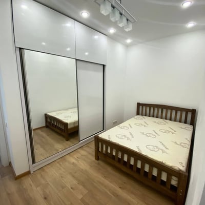 Appartement moderne de 70 m² à louer dans le centre de Batumi, Géorgie