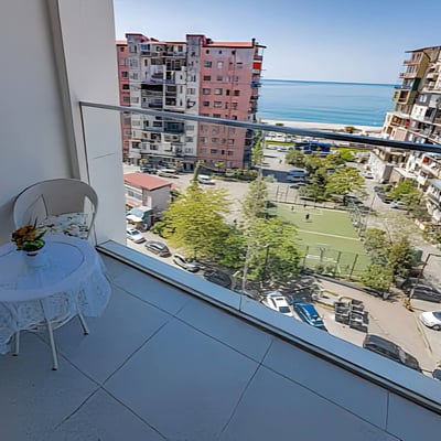 Location studio moderne, cosy, avec vue sur la mer en résidence Next White, Batumi, Géorgie