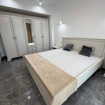 Rent of comfortable 2-room apartments, 50 m², with a lake view, Mamaia, Constanța, Romania