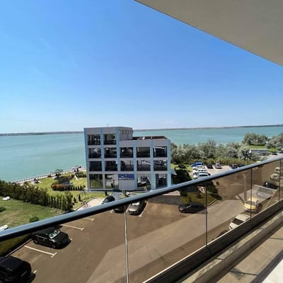 Rent of comfortable 2-room apartments, 50 m², with a lake view, Mamaia, Constanța, Romania
