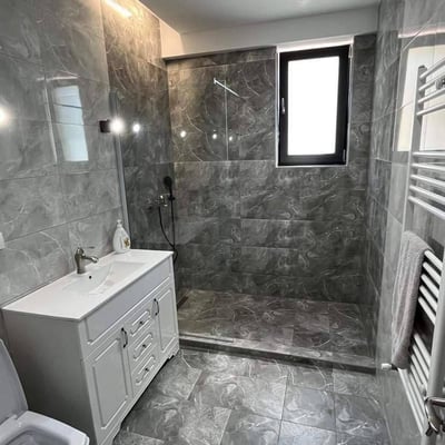 Rent of comfortable 2-room apartments, 50 m², with a lake view, Mamaia, Constanța, Romania