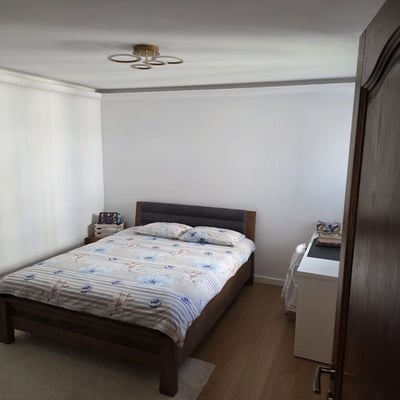 Rent of comfortable 4-room apartments, 115 m², with a sea view, Faleza Nord, Constanța, Romania