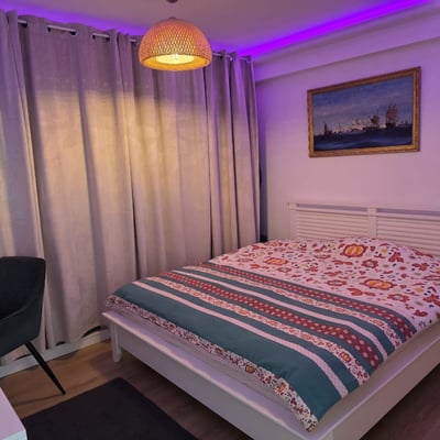 Rent of comfortable 4-room apartments, 115 m², with a sea view, Faleza Nord, Constanța, Romania