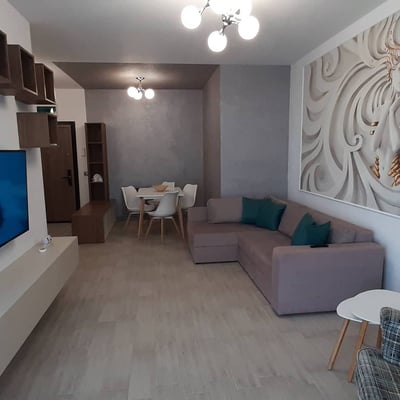Location d’appartements confortables de 2 pièces avec cuisine séparée, 60 m², Mamaia, Constanța, Roumanie