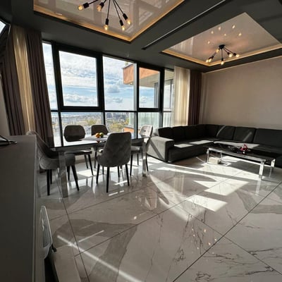 Rent of a luxury 3-room apartment, Briz, Varna, Bulgaria