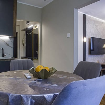 Location d’un appartement confortable de 2 pièces, 40 m², près du parc Tašmajdan, Belgrade, Serbie