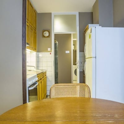 Miete einer komfortablen 3-Zimmer-Wohnung, 70 m², im Stadtzentrum, Belgrad, Serbien