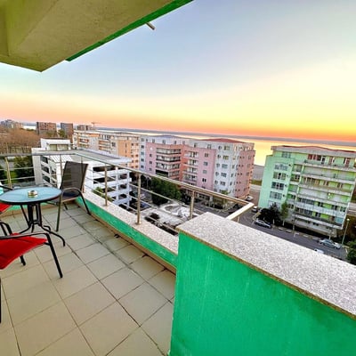 Rent of a comfortable 2-room apartment with a sea view, 55 m², Mamaia, Constanța, Romania