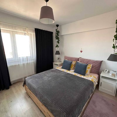 Location d’un appartement confortable et meublé de 2 pièces, 52 m², Constanța, Roumanie