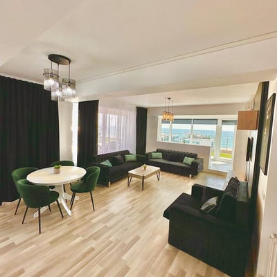 Rent of a comfortable 3-room penthouse, 85 m², Mamaia, Constanța, Romania