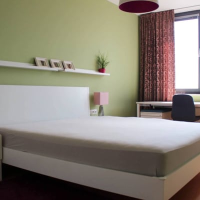 Rent of a comfortable 2-room apartment, Bratislava–Nové Mesto, Slovakia