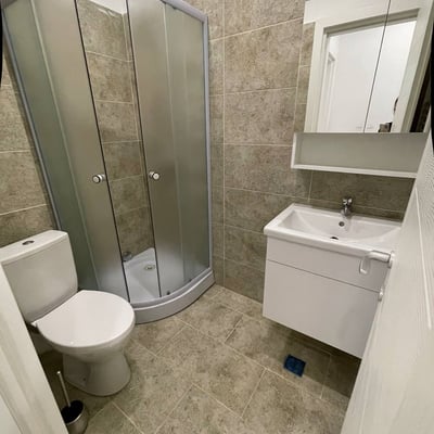 Rent of a new spacious 3-room apartment, 65 m², Bucharest, Sector 6, Romania