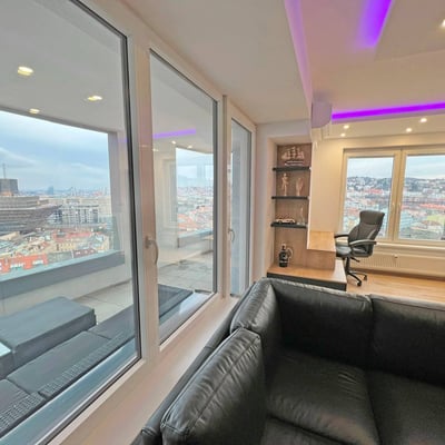 Rent of a luxurious 2-room apartment, 60 m², Old Town, Bratislava, Slovakia