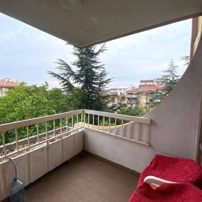 Alquiler de un apartamento amueblado y luminoso de 3 habitaciones, 65 m², Voždovac, Belgrado, Serbia