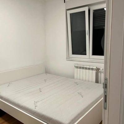 Miete einer möblierten 2-Zimmer-Wohnung, 43 m², Voždovac, Belgrad, Serbien