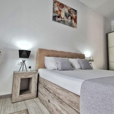 Alquiler de cómodos apartamentos de 2 habitaciones, 60 m², Mamaia, Constanța, Rumanía