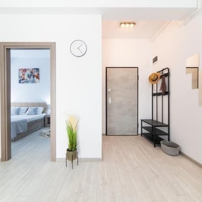 Alquiler de cómodos apartamentos de 2 habitaciones, 60 m², Mamaia, Constanța, Rumanía