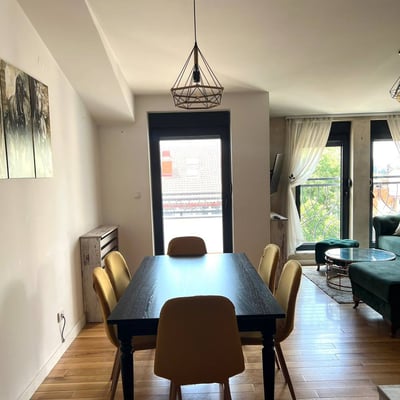 Alquiler de un acogedor apartamento amueblado de 3 habitaciones, 60 m², Voždovac, Belgrado, Serbia