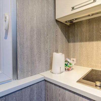 Rent of a furnished 2-room apartment, 30 m², Belgrade city center, Serbia