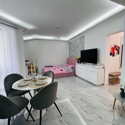 Location d’appartements confortables de 1 pièce, 45 m², Mamaia, Constanța, Roumanie