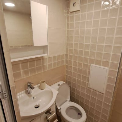 Alquiler de un acogedor apartamento de 2 habitaciones, distrito Izgrev, Burgas, Bulgaria